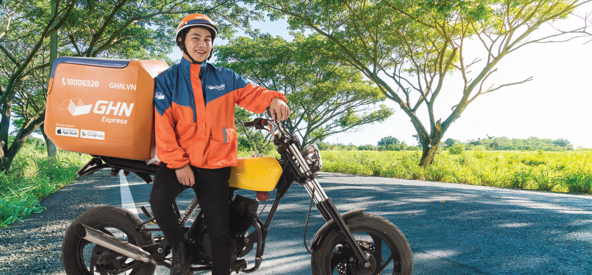 5 đơn vị vận chuyển phổ biến nhanh chóng nhất tại shopee VNPost – EMS (Bưu điện Việt Nam)