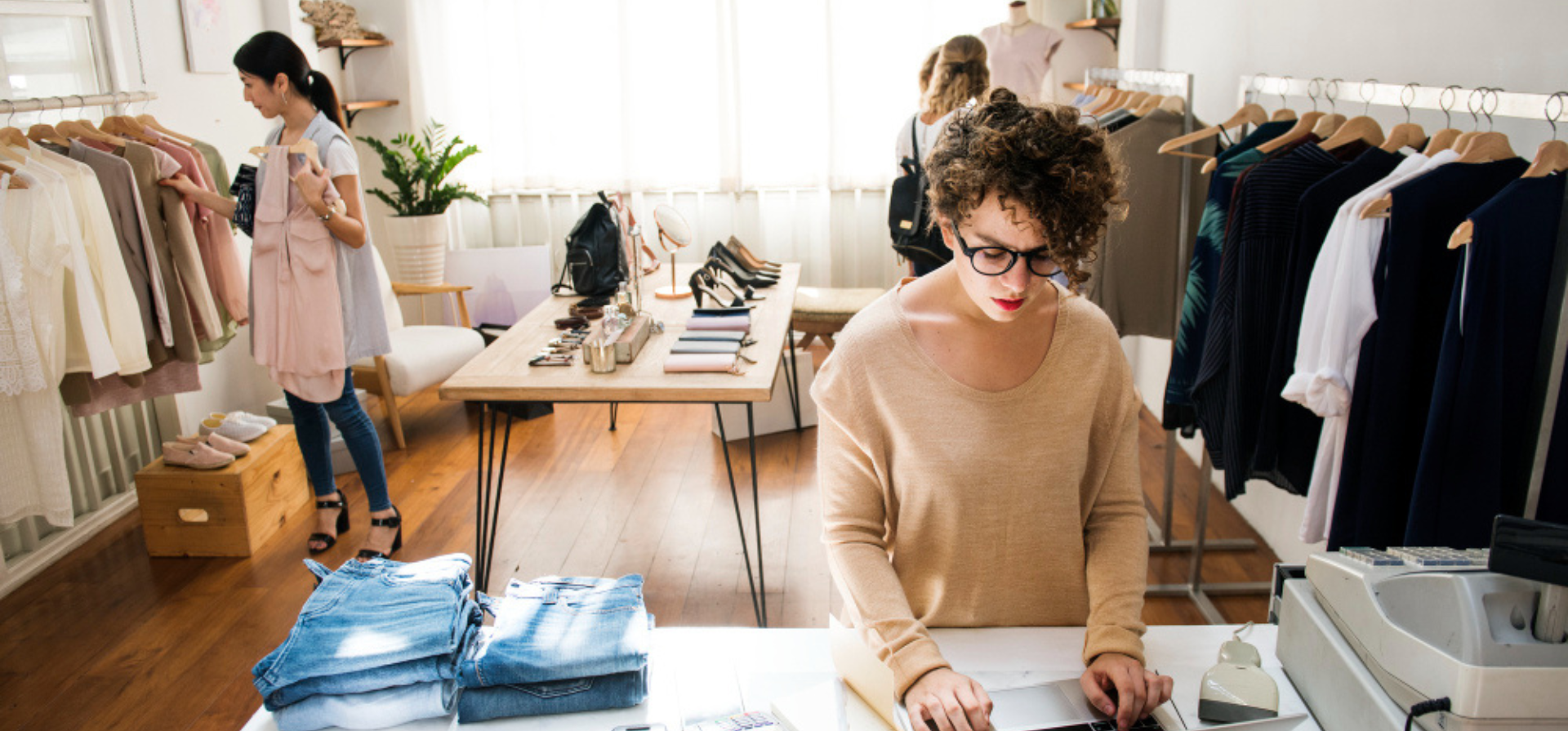 Pengertian Bisnis Retail Beserta Contohnya