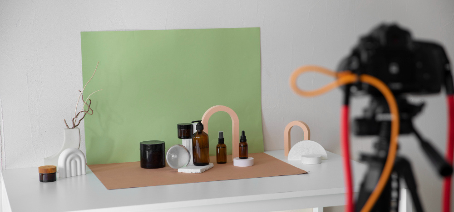 Eyecatching! Berikut Tips Foto Katalog Produk yang Menarik