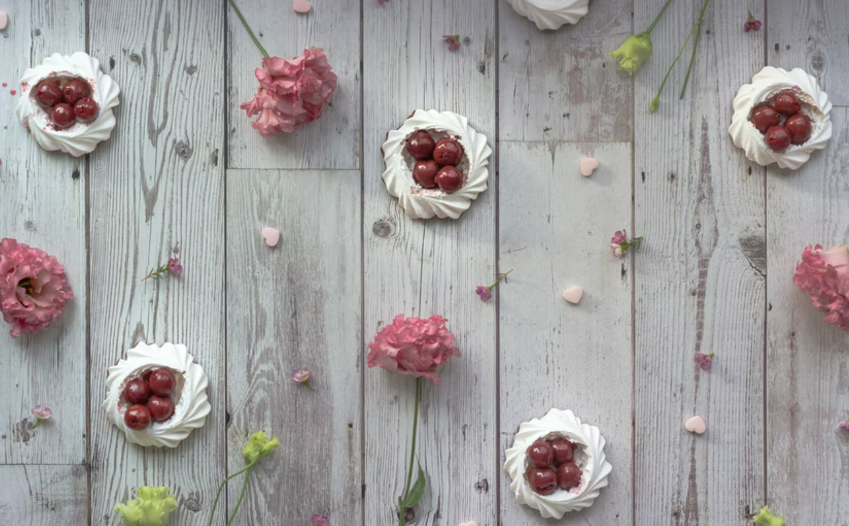 Ý tưởng kinh doanh TikTok cho tháng 4: Cá tháng tư và Tết Hàn thực