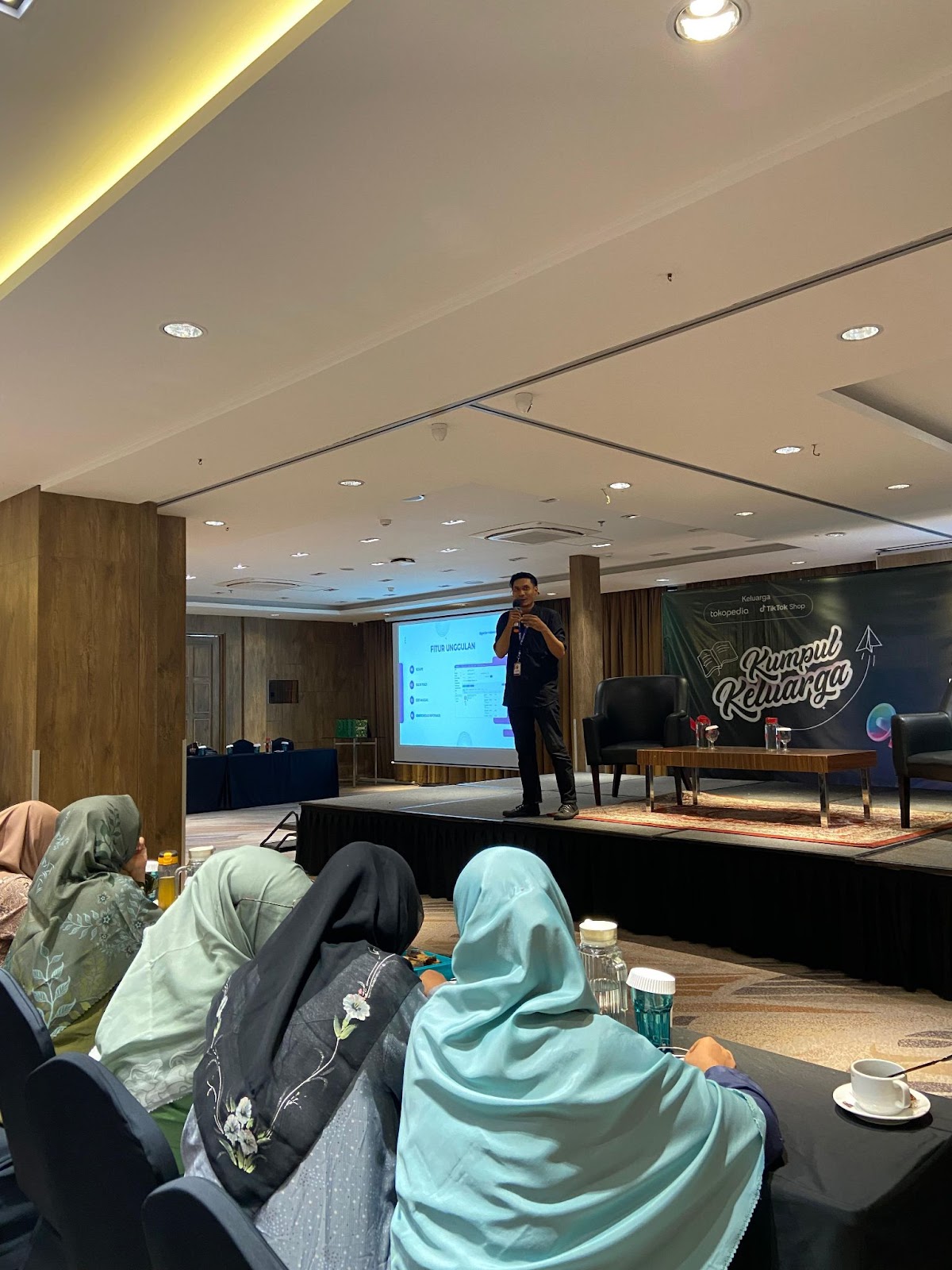 Kumpul Keluarga Tokopedia & TikTok Shop x BigSeller Indonesia Edisi Bekasi