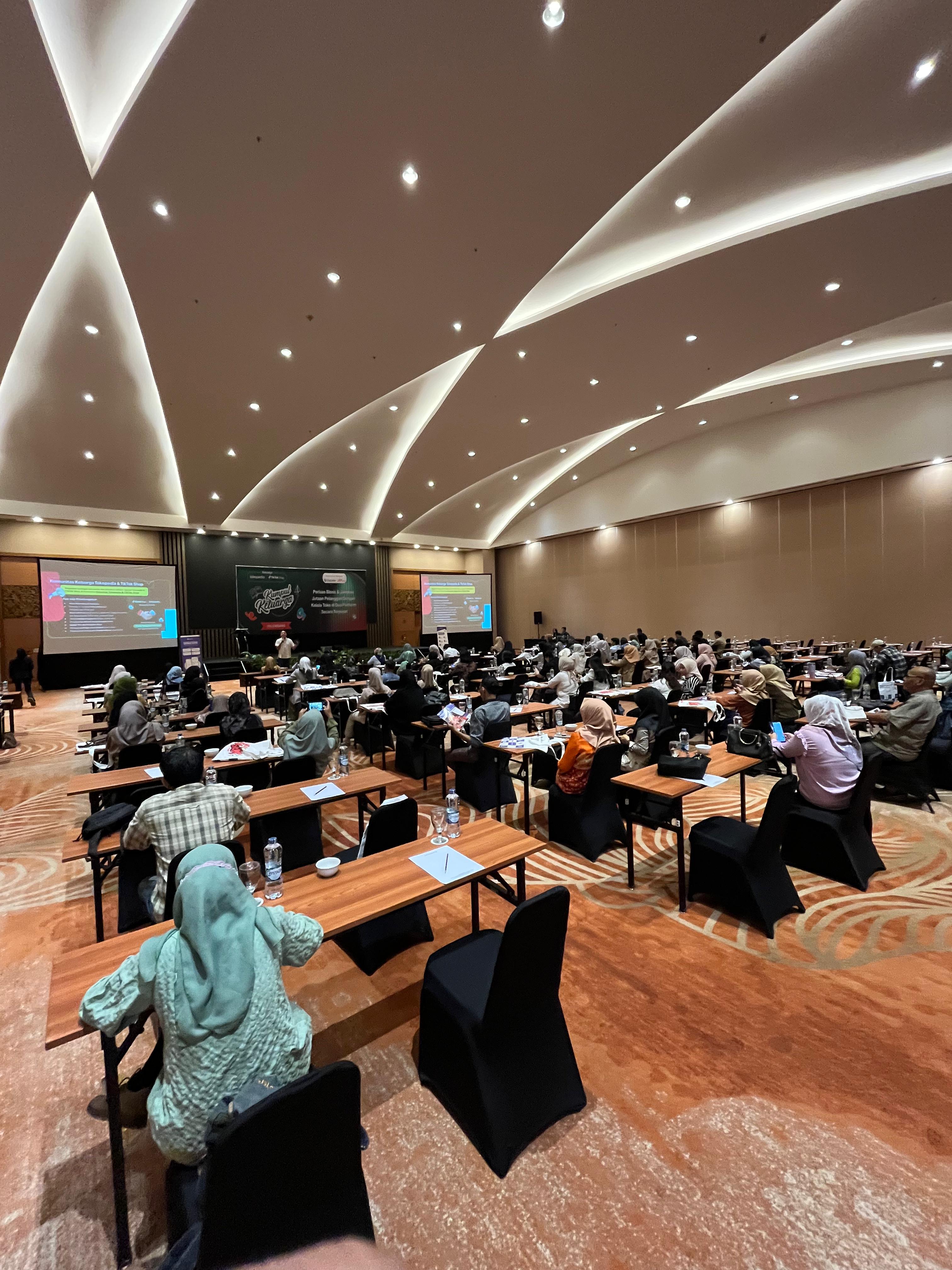 kumpul keluarga palembang