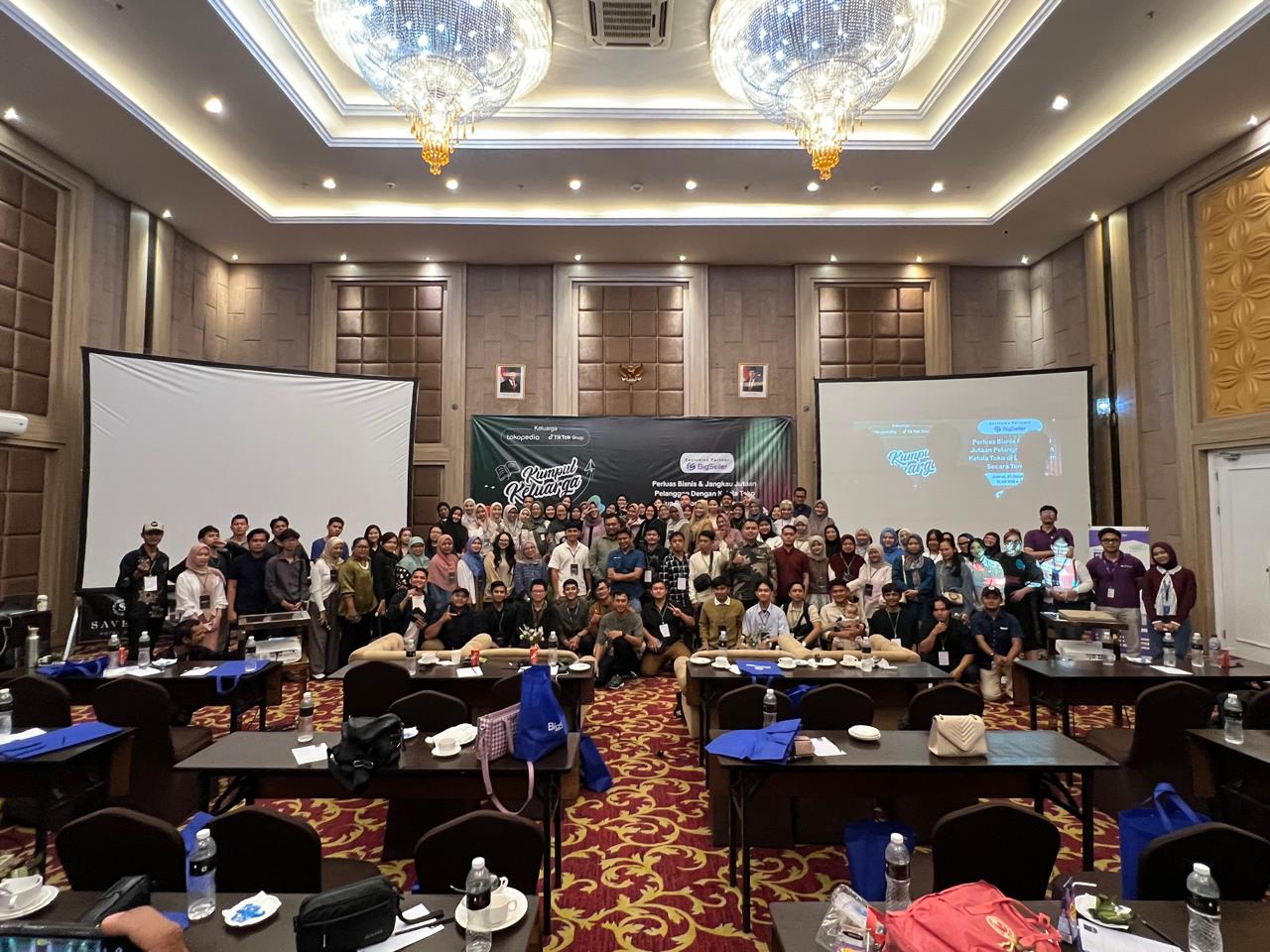 kumpul keluarga tiktok shop bigseller di depok