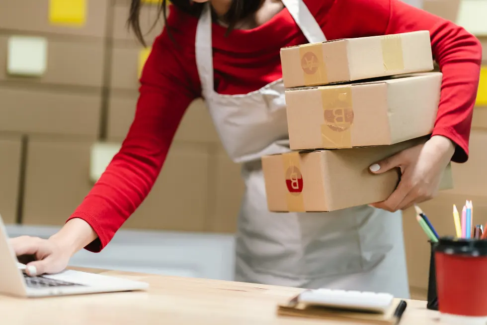 Cara Aman Kirim Paket lewat Jasa Ekspedisi