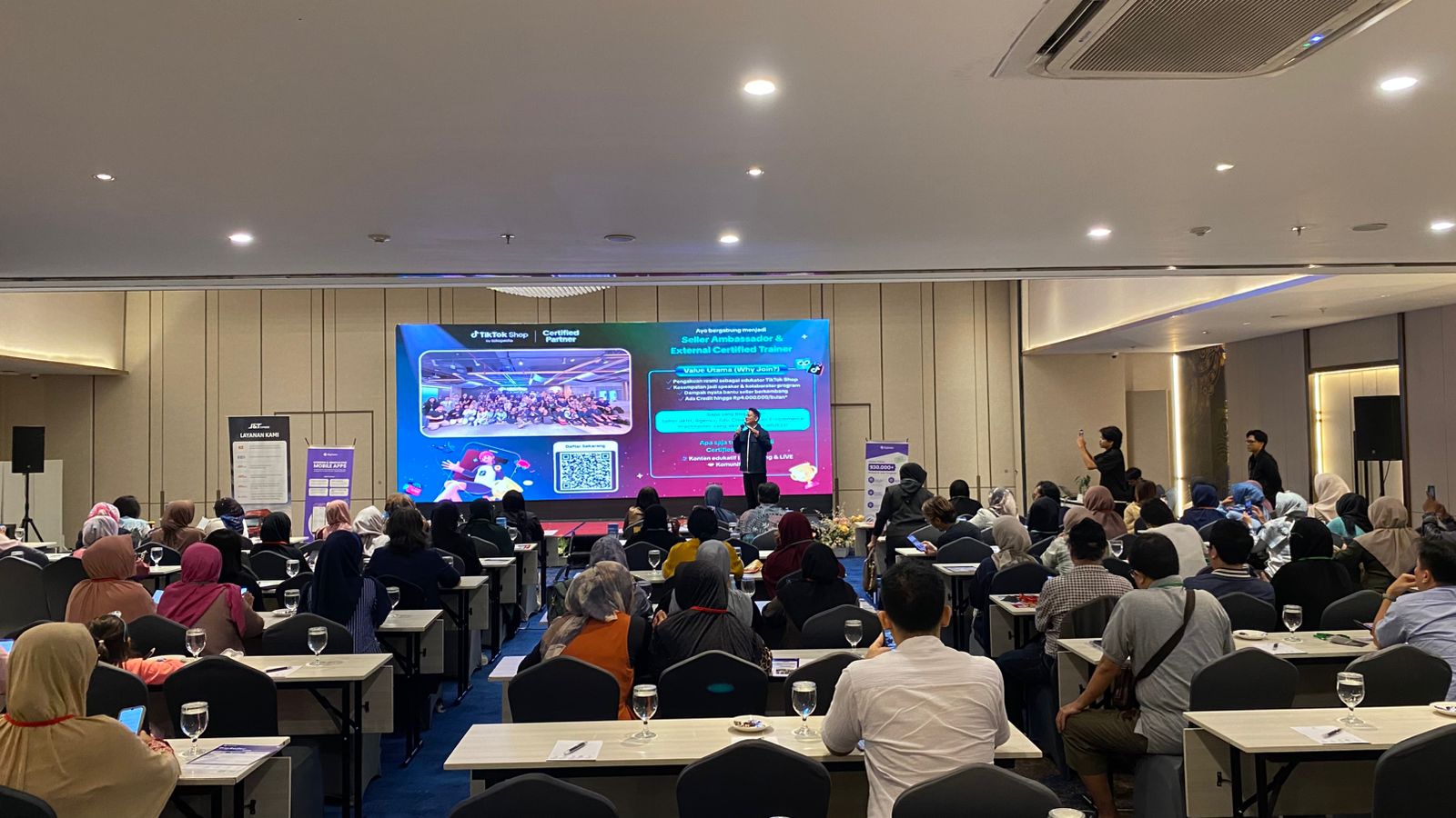 Kumpul Keluarga Tokopedia & TikTok Shop x BigSeller Balikpapan